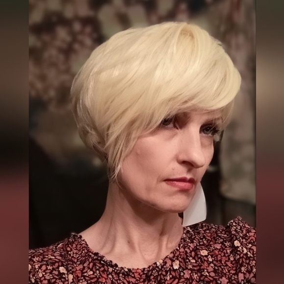 Wigsis Full Wig ❤️ Blonde - Picture 3 of 8